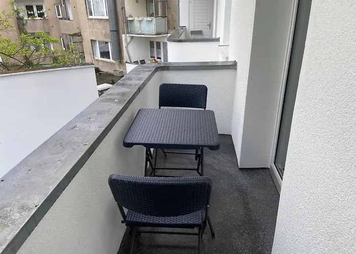 Pempelforter Domizil * Düsseldorf